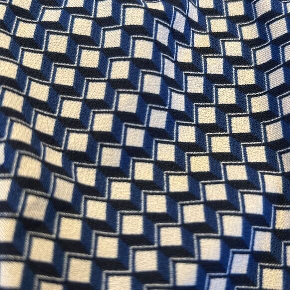 Chenault navy cream patterned long sheer sleeve blouse Size 2X New - Picture 11 of 11